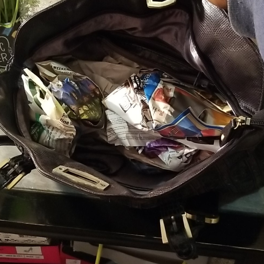 Purse - Picture 2 of 6